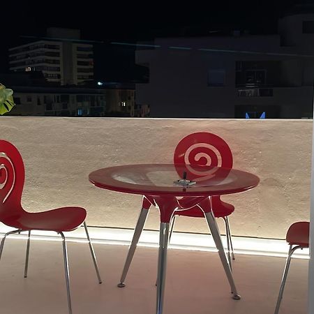 Lahola Glam Suites Torremolinos Room photo