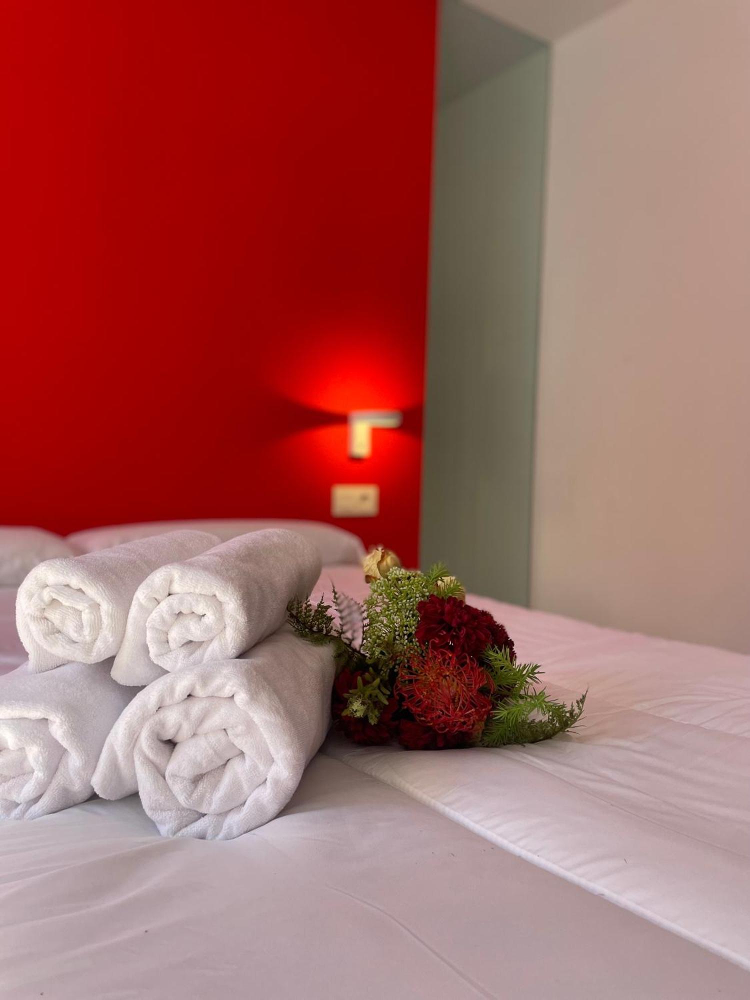 Lahola Glam Suites Torremolinos Exterior photo